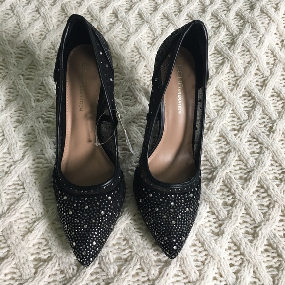 BCBG black heels - Picture 6 of 7